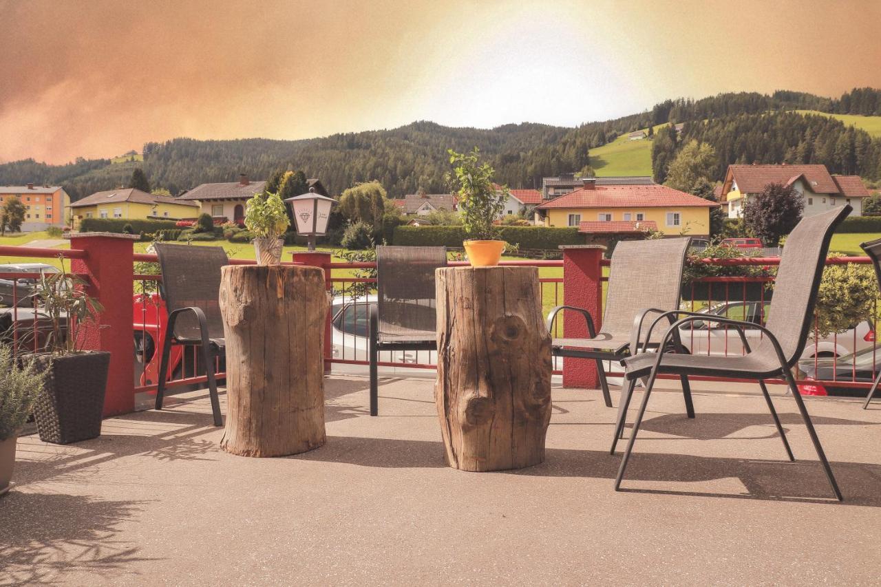 Zirben Diamant Rooms & Dogs Obdach Buitenkant foto